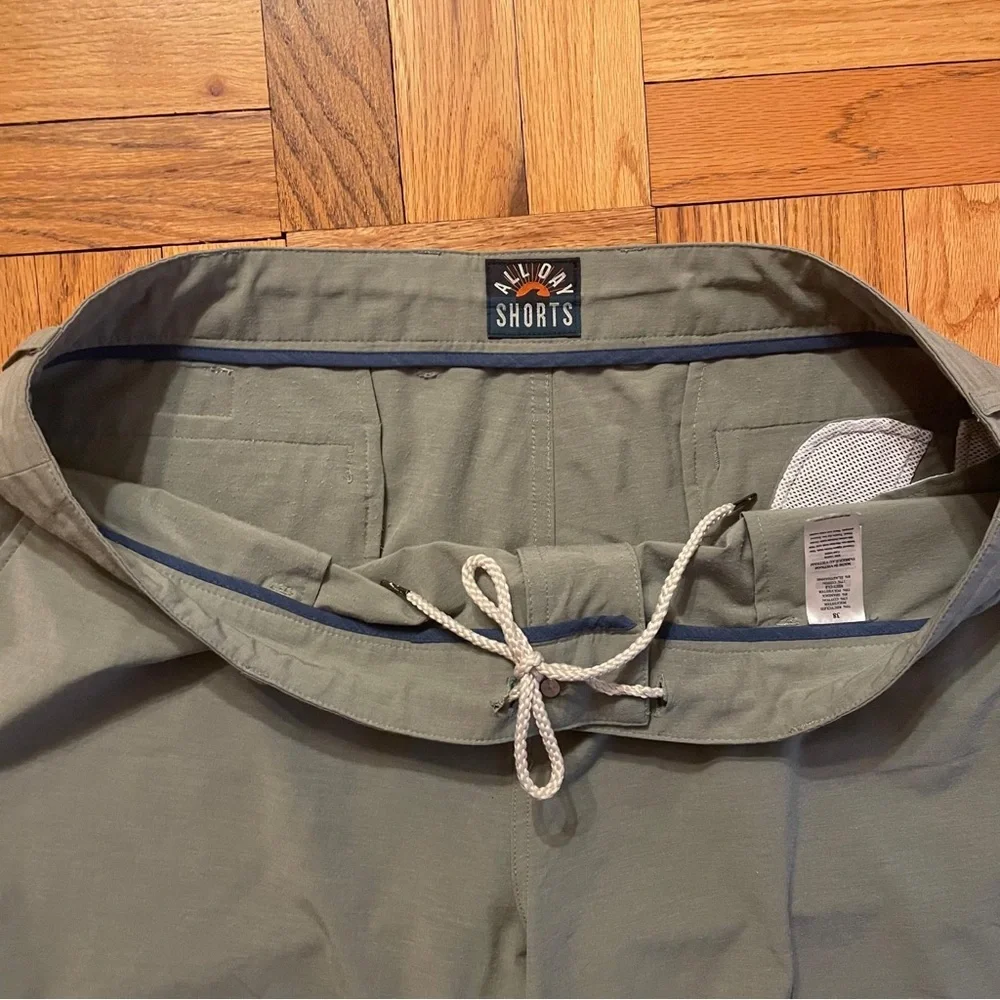 Faherty All Day Sage Olive Green Casual Shorts Waist 38